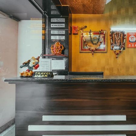 Hotel S L E Residency Benares Buitenkant foto