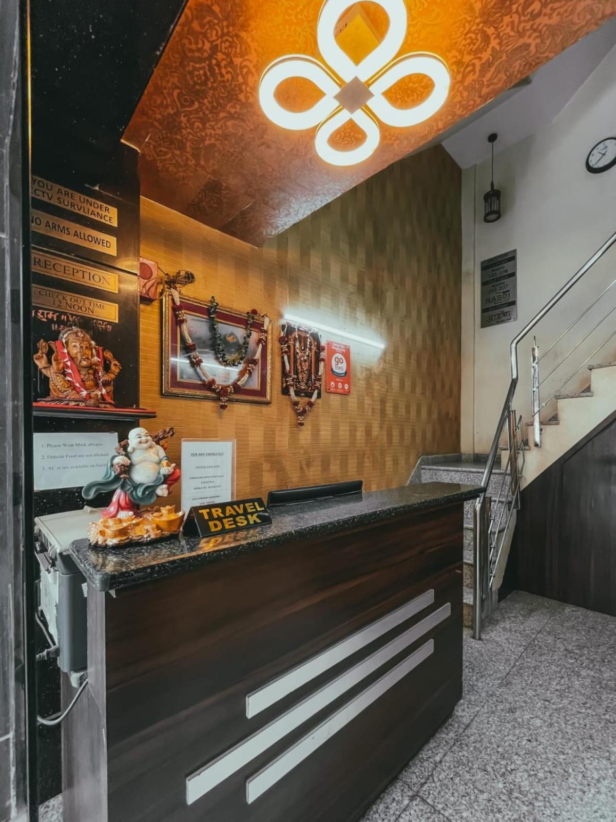 Hotel S L E Residency Benares Buitenkant foto